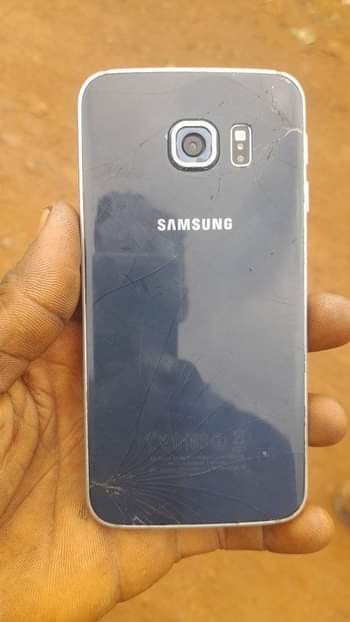 A picture of Samsung s6 EDGE