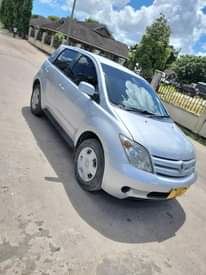 A picture of Toyota ist gari nzuri sana