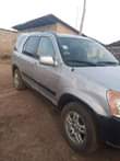 A picture of 2004 Honda CR V Hiii