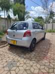 A picture of Price 12 3 Mil Contacts 0657262757 0620858707 Toyota vitz Cc1300