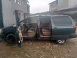 A picture of 2003 Toyota sienna