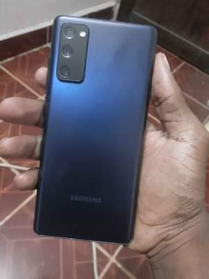 A picture of Samsung Galaxy S20 FE 5G