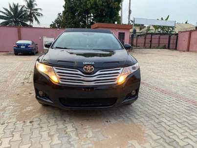 A picture of Registered but well used 2010 Toyota venza