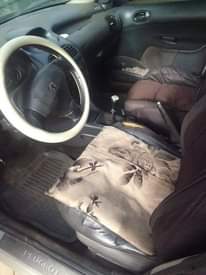 A picture of 2006 PEUGEOT 206
