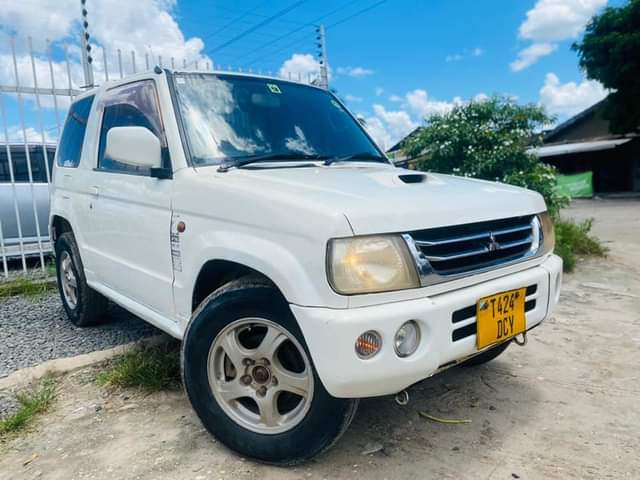 used mitsubishi pajero