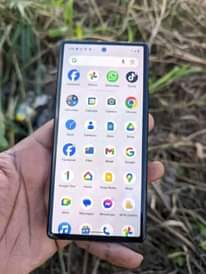A picture of Nauza Google pixel 6 haina tatizo full document 0750639678