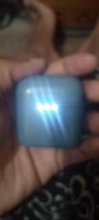 A picture of Bluetooth earphone