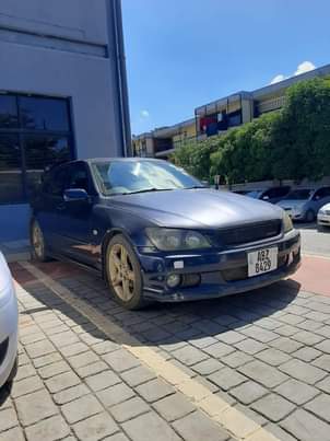 used toyota altezza