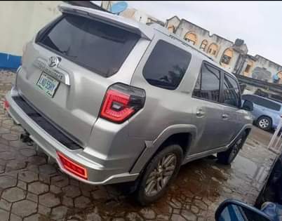 A picture of Toyota Land cruiser