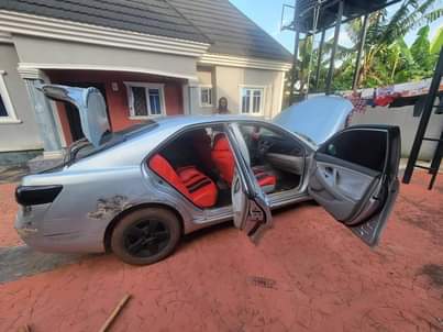A picture of Toyota Camry 08 first body