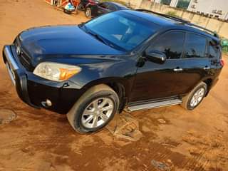 A picture of TOYOTA RAV 4 2008 MODEL