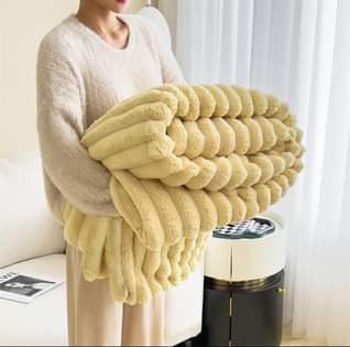 A picture of SOFT BLANKETS ZIPO PC CHACHE RANGI ZOTE ZIPO