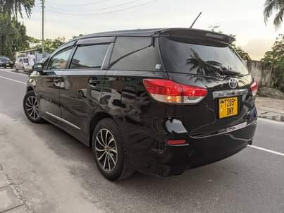 A picture of Toyota wish