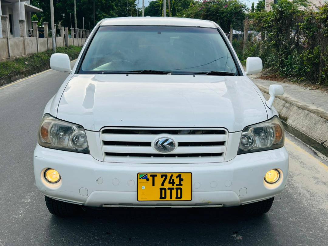 A picture of TOYOTA KLUGER