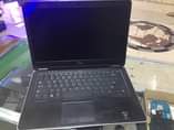 A picture of Dell i5 4th gen 8gb ram 500gb hdd no battery