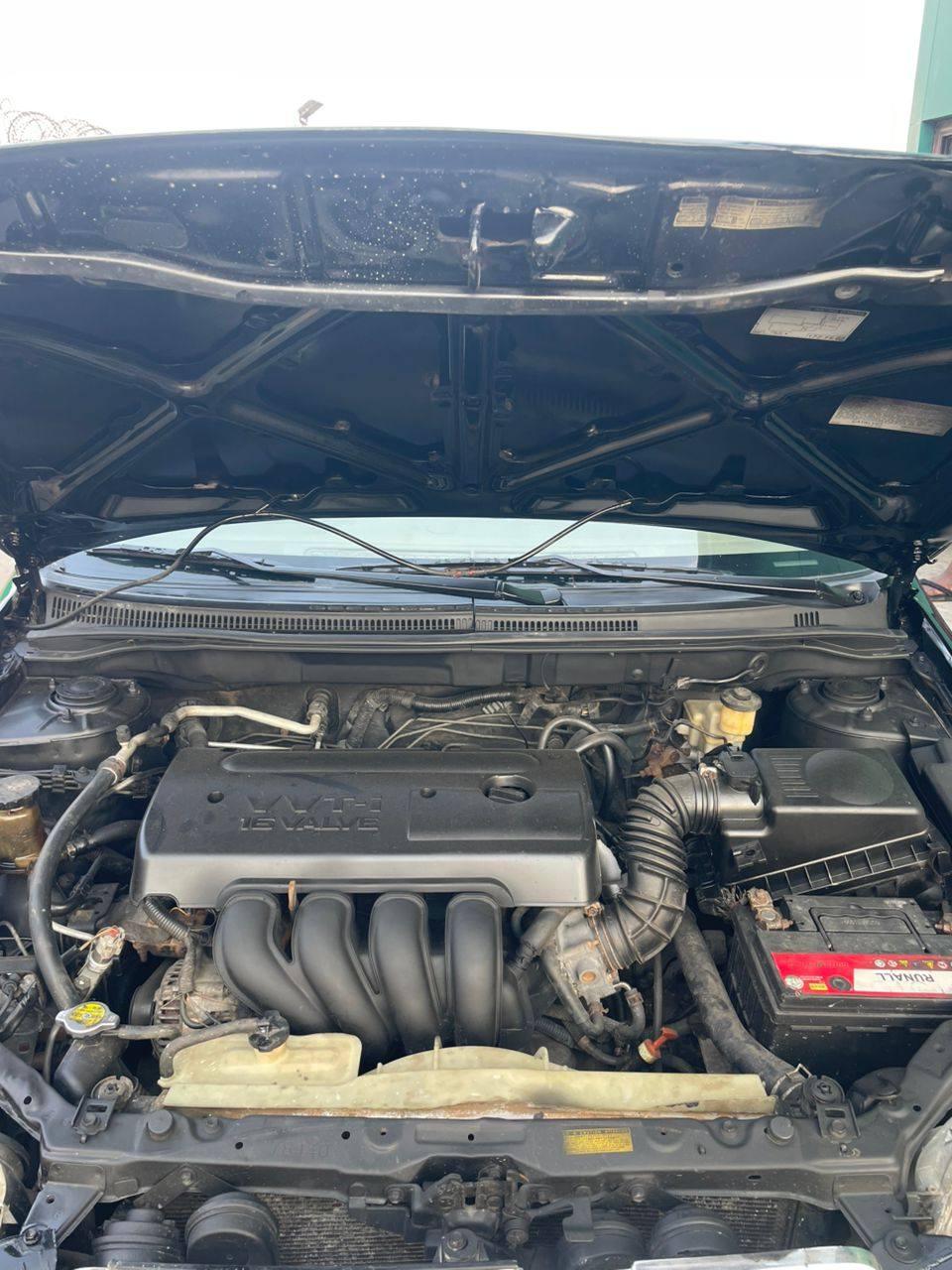 A picture of Toyota Corolla 06 model Good engine and gear with working