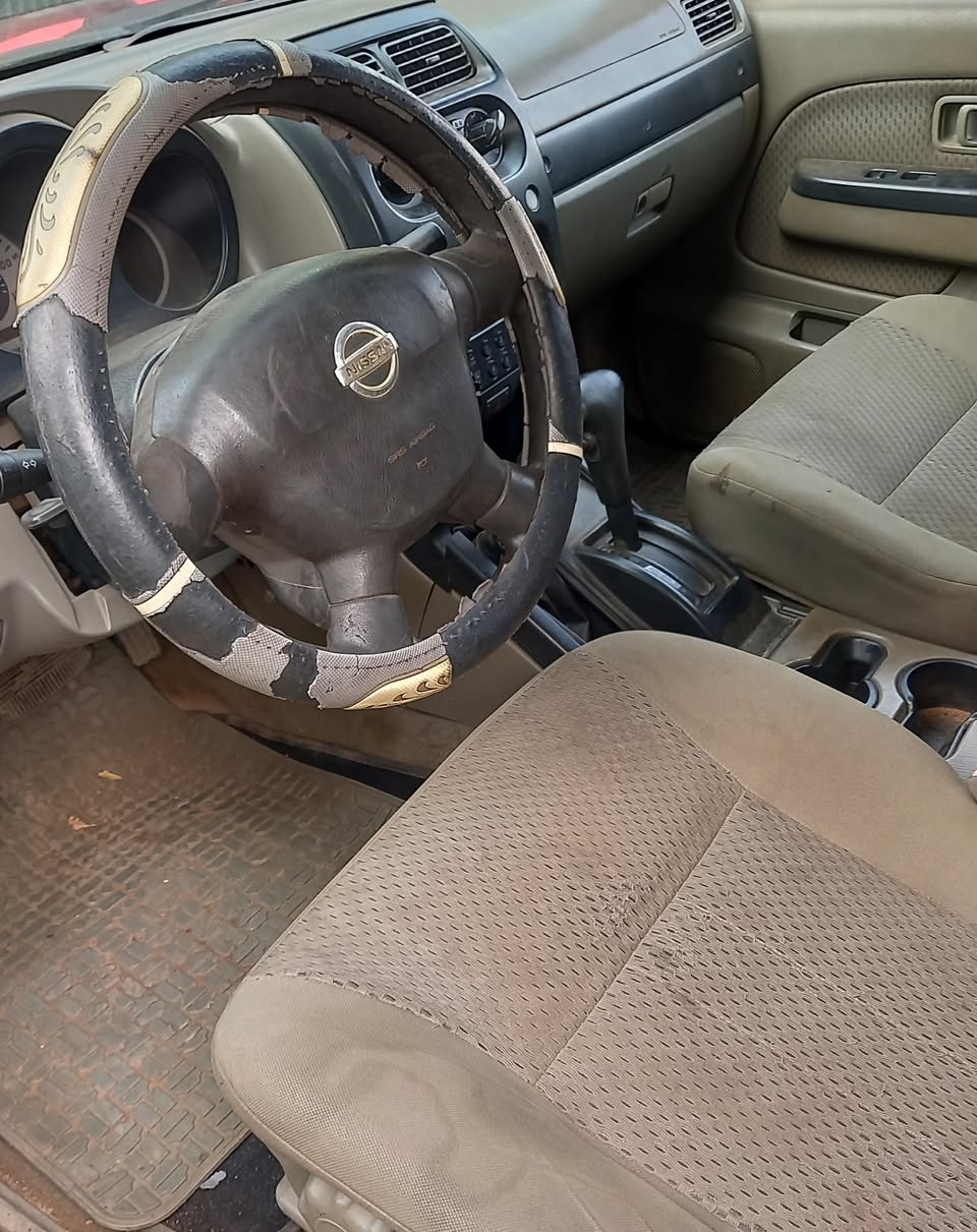 A picture of Clean Used 2004 Nissan Xttera Jeep With Auxiliary Drive 