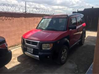 A picture of Honda Element