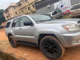 A picture of Toyota 4Runner