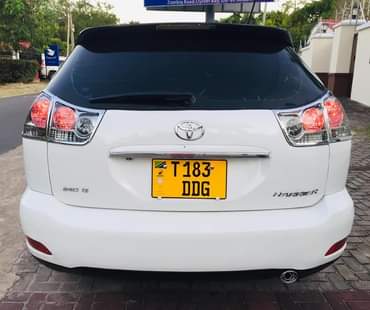 A picture of TOYOTA HARRIER