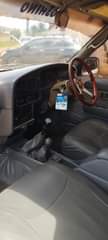 A picture of Toyota Hilux 1995