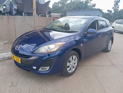 mazda axela