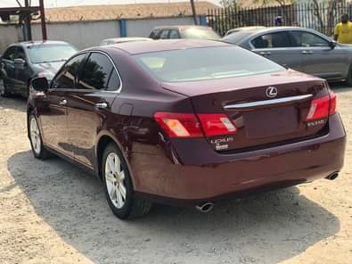 A picture of HOME USED An Extremely Lexus Es350 2008 Model With Custom