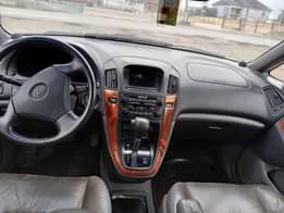 A picture of 2002 Rx 300 Pure First Body First User Silent Untampered