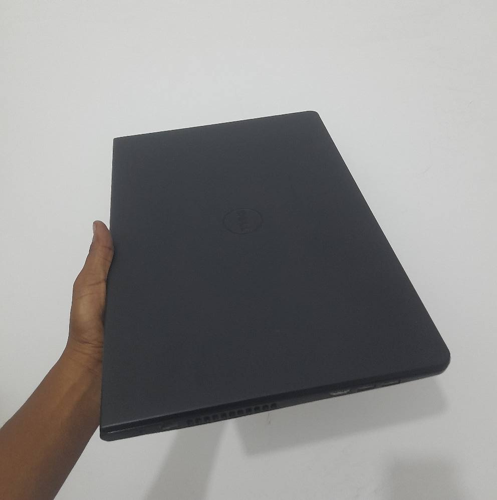 A picture of slim laptop hp probook A8 core i5