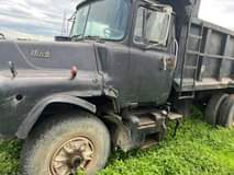 A picture of Mack 2001