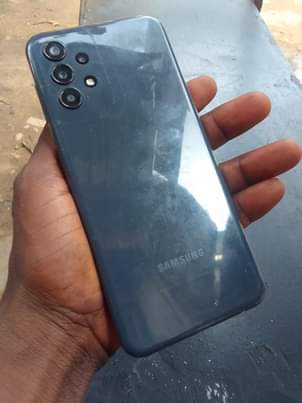 A picture of Samsung a13 gb64 ram4