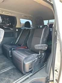 A picture of Toyota Alphald 2010