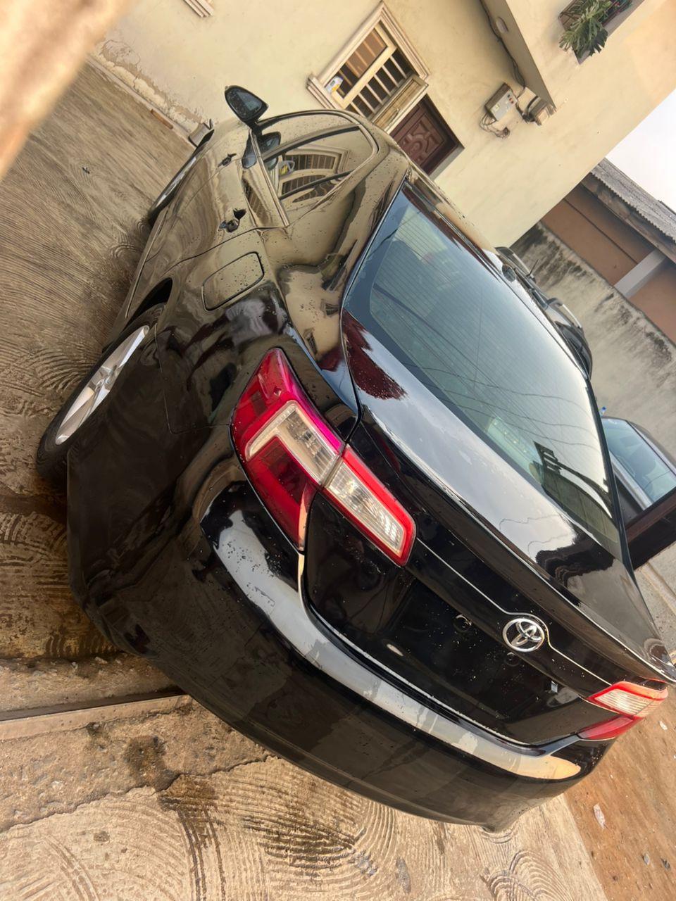 A picture of 2012 Toyota camry