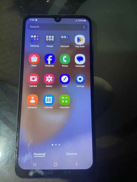 A picture of London used Samsung Galaxy phone