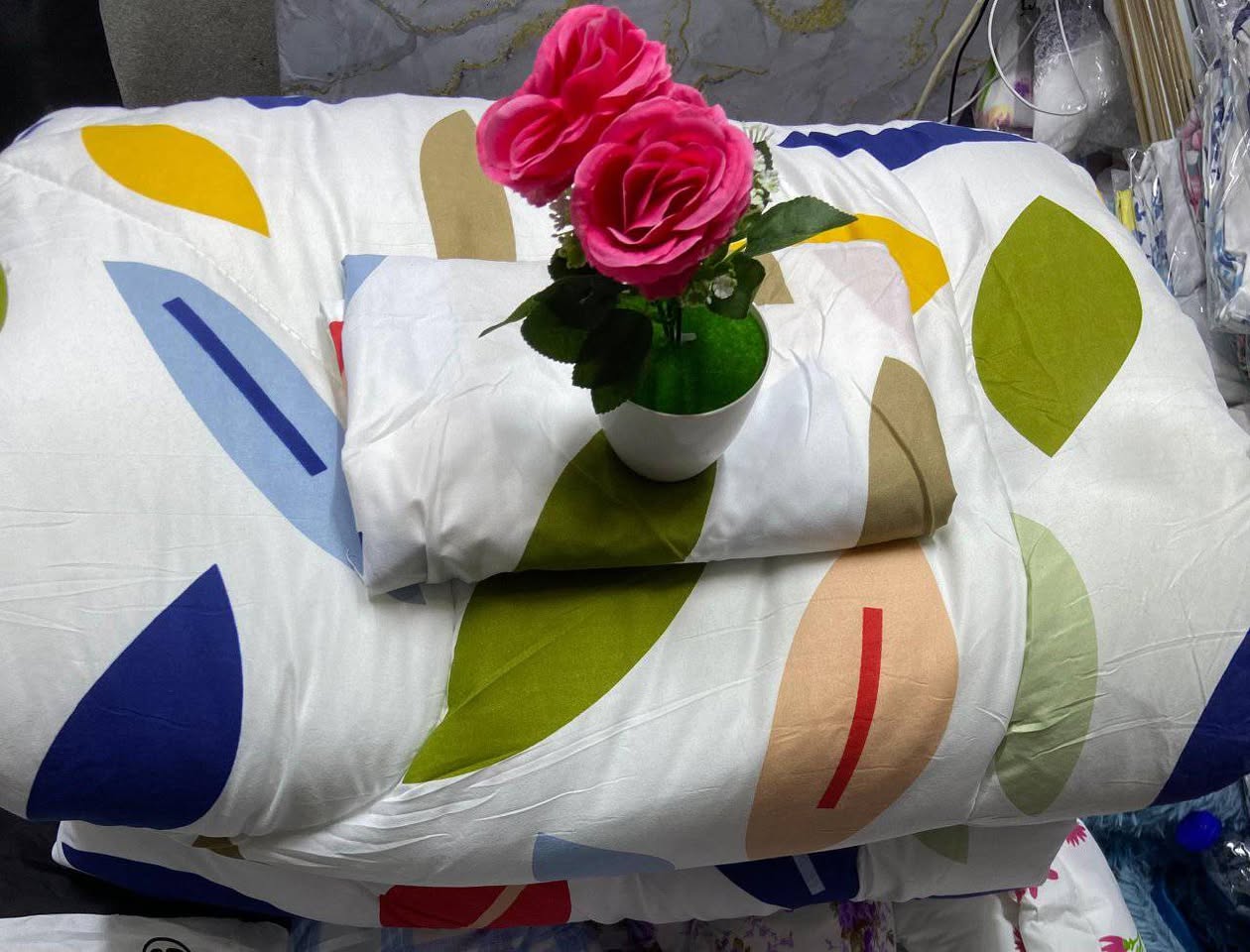 A picture of Karibun wateja wangu shuka duvent 35000