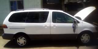 A picture of Toyota sienna