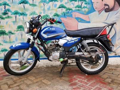 A picture of IMETUNZWA SANA UNAWASHA NA KUONDOKA FULL DOCMENT NIPIGIE 0685820325