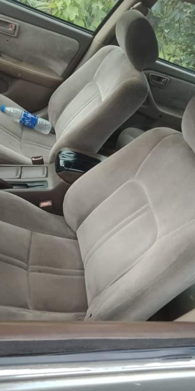 A picture of Gimme 1 550m for this Camry It s in okay