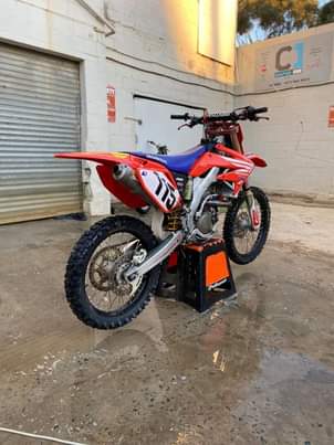 BIKES A.