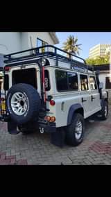 A picture of Defender Puma