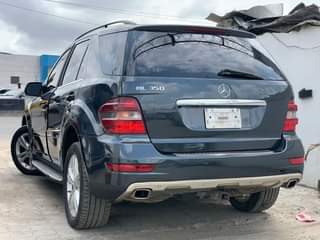 A picture of Distress sale 2010 ML 350 tokumbo Price 10 5m Location