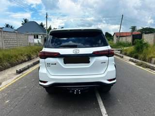 A picture of 2023 24 TOYOTA FORTUNER