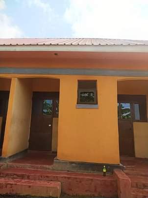 A picture of Houses