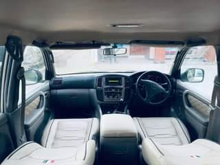 A picture of LAND CRUISER GX
