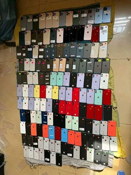 A picture of all phone brands