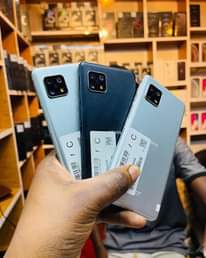 A picture of SHARP AQUOS SENSE 5G