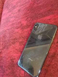 A picture of IPhone XS Max 256gb
