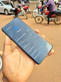 A picture of Samsung galaxy S20plus 5G