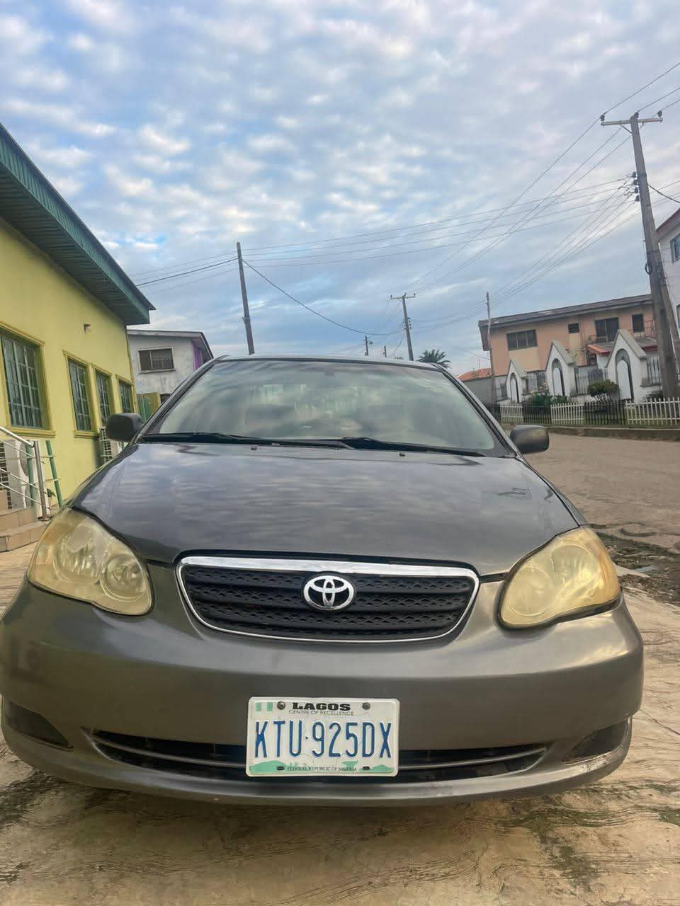 A picture of 2005 Toyota corolla toyota corolla