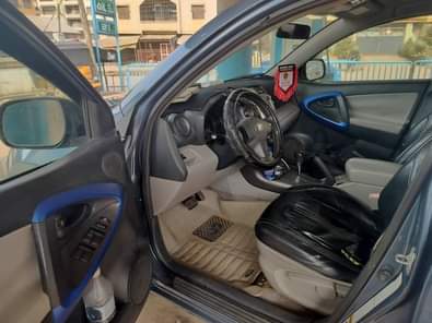 A picture of Distress sale Direct Belgium grade 4plug Over Clean Toyota Rav4